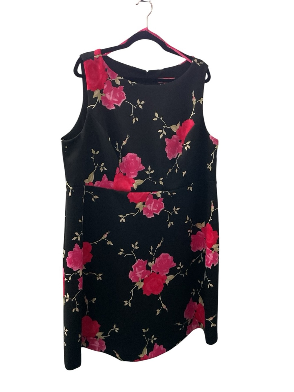 NWOT Betsey Johnson Black Midi Dress w/ Hot Pink Floral Print P:22” L:40”